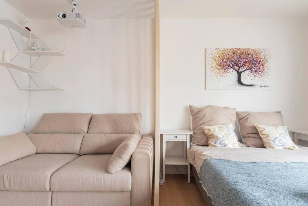 Modern Home In Central Berlijn Buitenkant foto